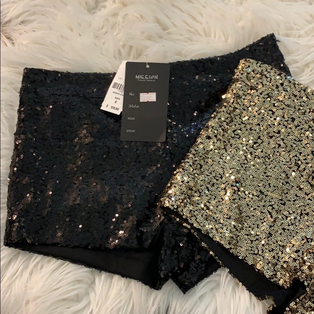 Sequins booty shorts!